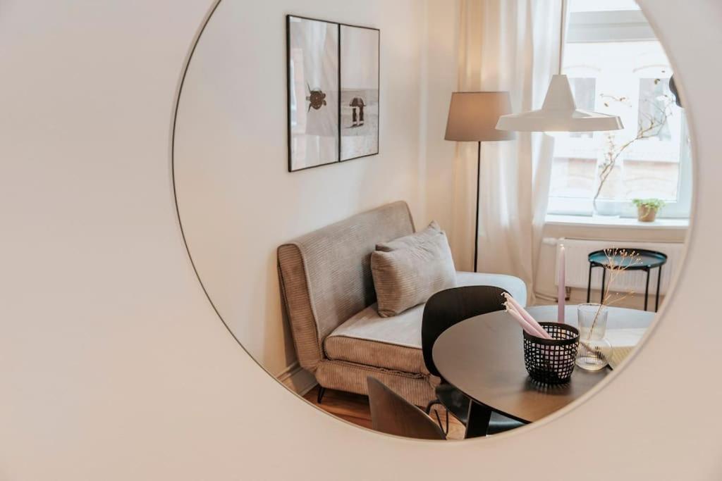 Altbautraum! 2 Zimmer Mit 24H Check-In Kiel Buitenkant foto